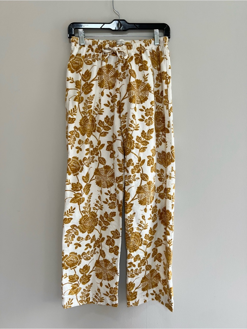 Garnet Hill Organic-Cotton Heritage Flannel 2-Pc Long Pajama Set, Gold/White, XS - Picture 9 of 14